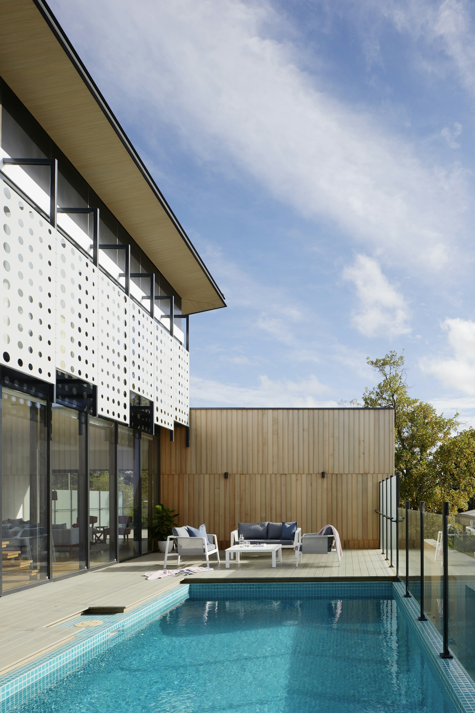 Modern multi-unit residence